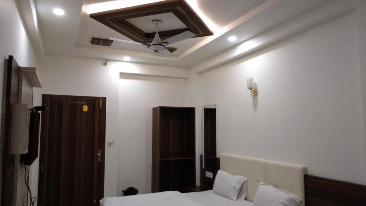 Hotel The Grand Shiva Gondal Luaran gambar