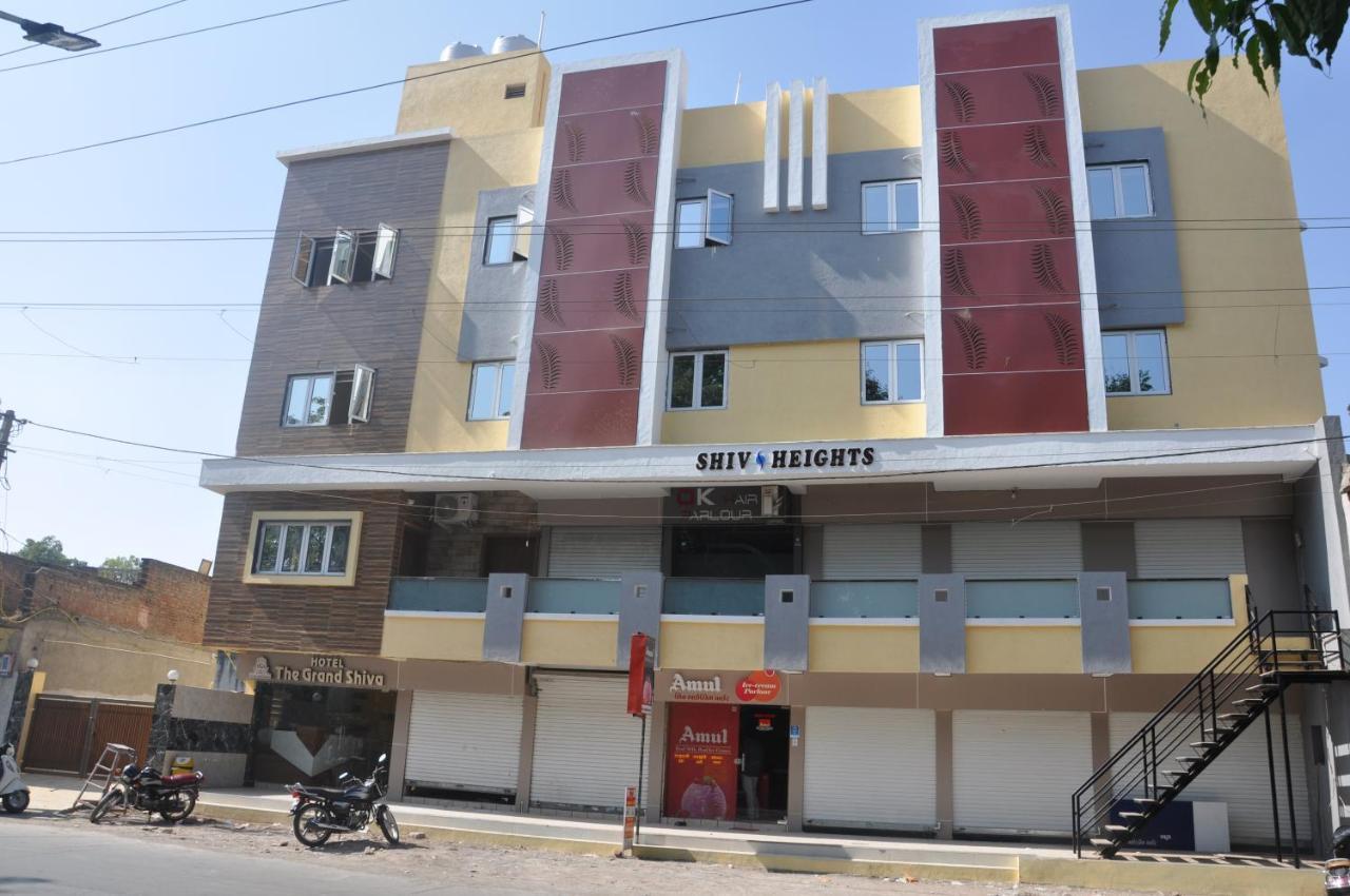 Hotel The Grand Shiva Gondal Luaran gambar