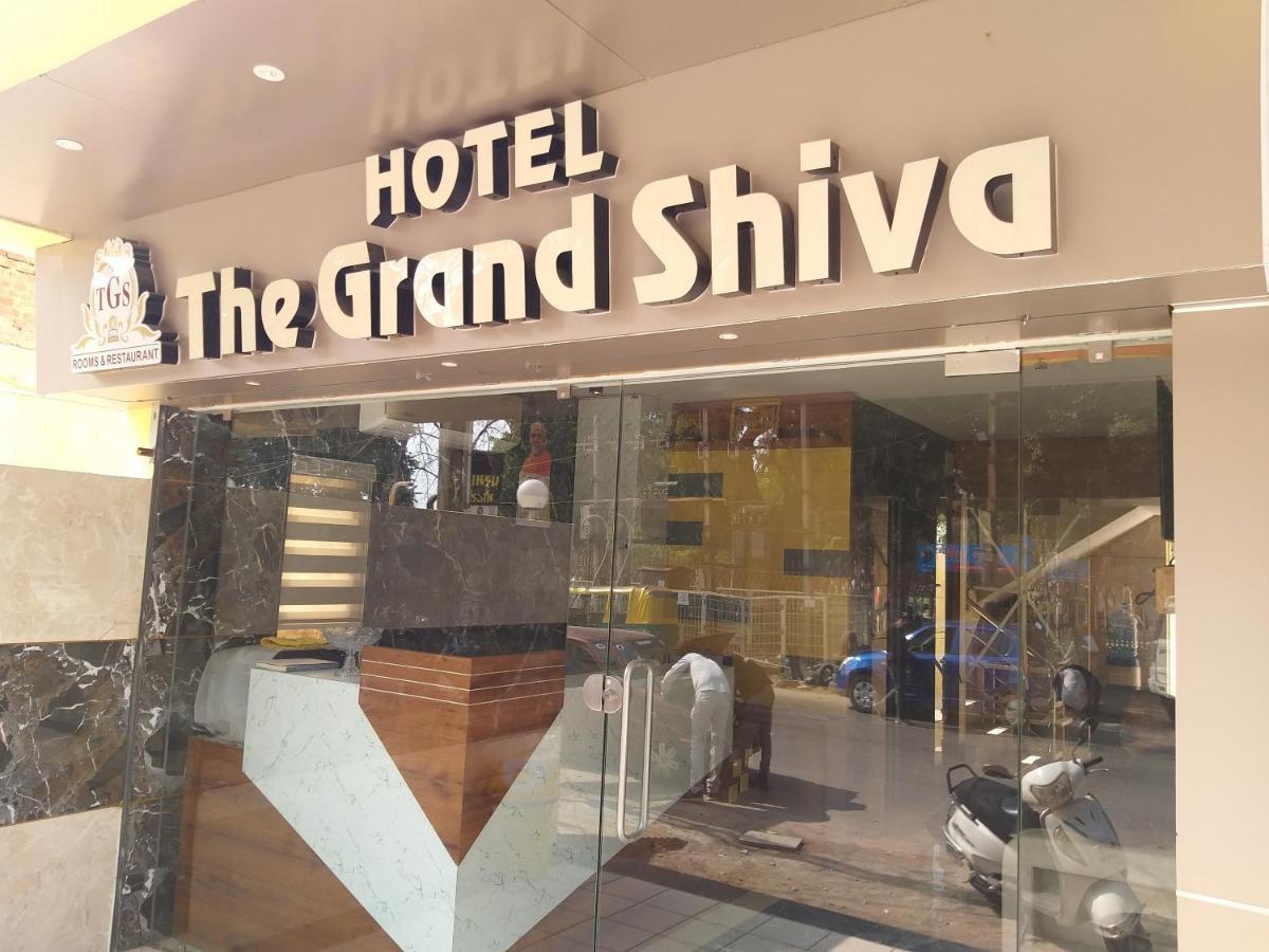 Hotel The Grand Shiva Gondal Luaran gambar