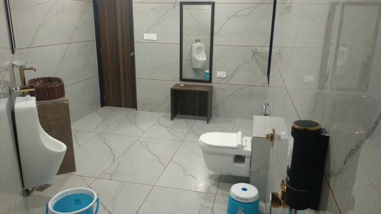 Hotel The Grand Shiva Gondal Luaran gambar